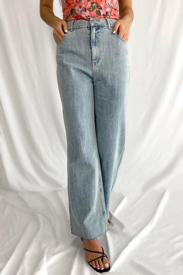 Alyssa Dad Jean | Light Wash - We’re About That